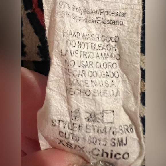 Paper Moon By Stitch Fix abstract, print roll tab sleeve blouse XS - Picture 7 of 7